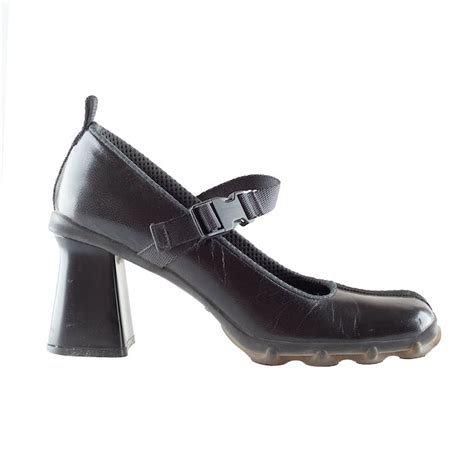 Miu Miu F/W 1999 Mary Jane Bubble Sole Buckle Black Heels